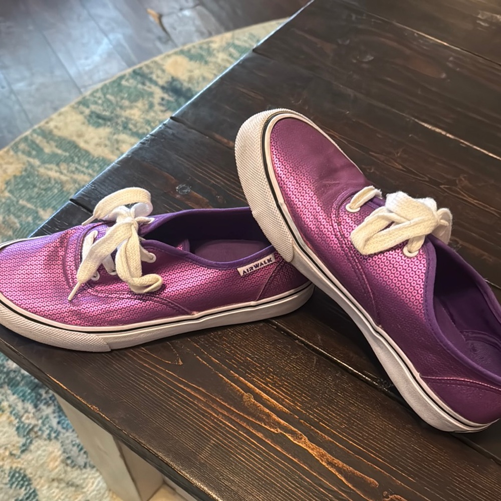 Airwalk Purple and White Sneakers Vibrant Canvas Comfort